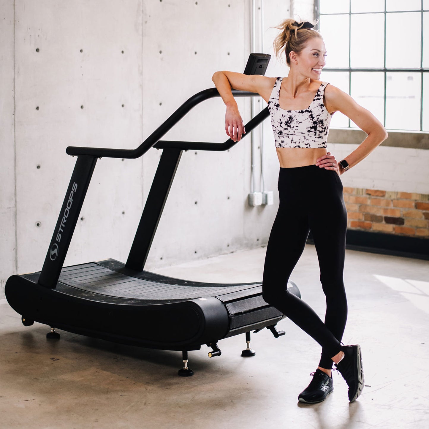 Stroops Opticurve - Curved Motorless Treadmill